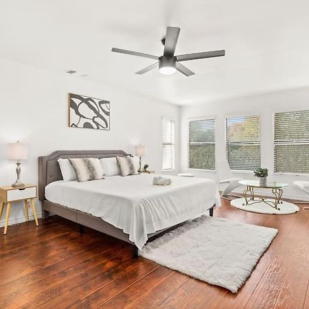 5 Bedrooms With Chefs Kitchen 2 Masters Room And Game Lounge San Antonio Zewnętrze zdjęcie