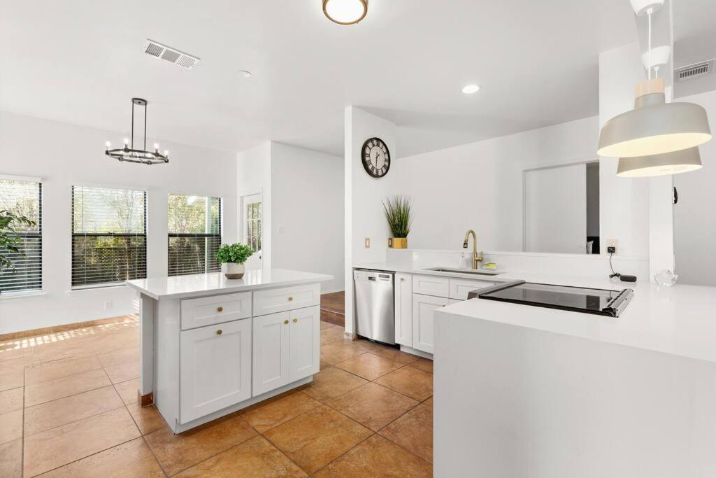 5 Bedrooms With Chefs Kitchen 2 Masters Room And Game Lounge San Antonio Zewnętrze zdjęcie